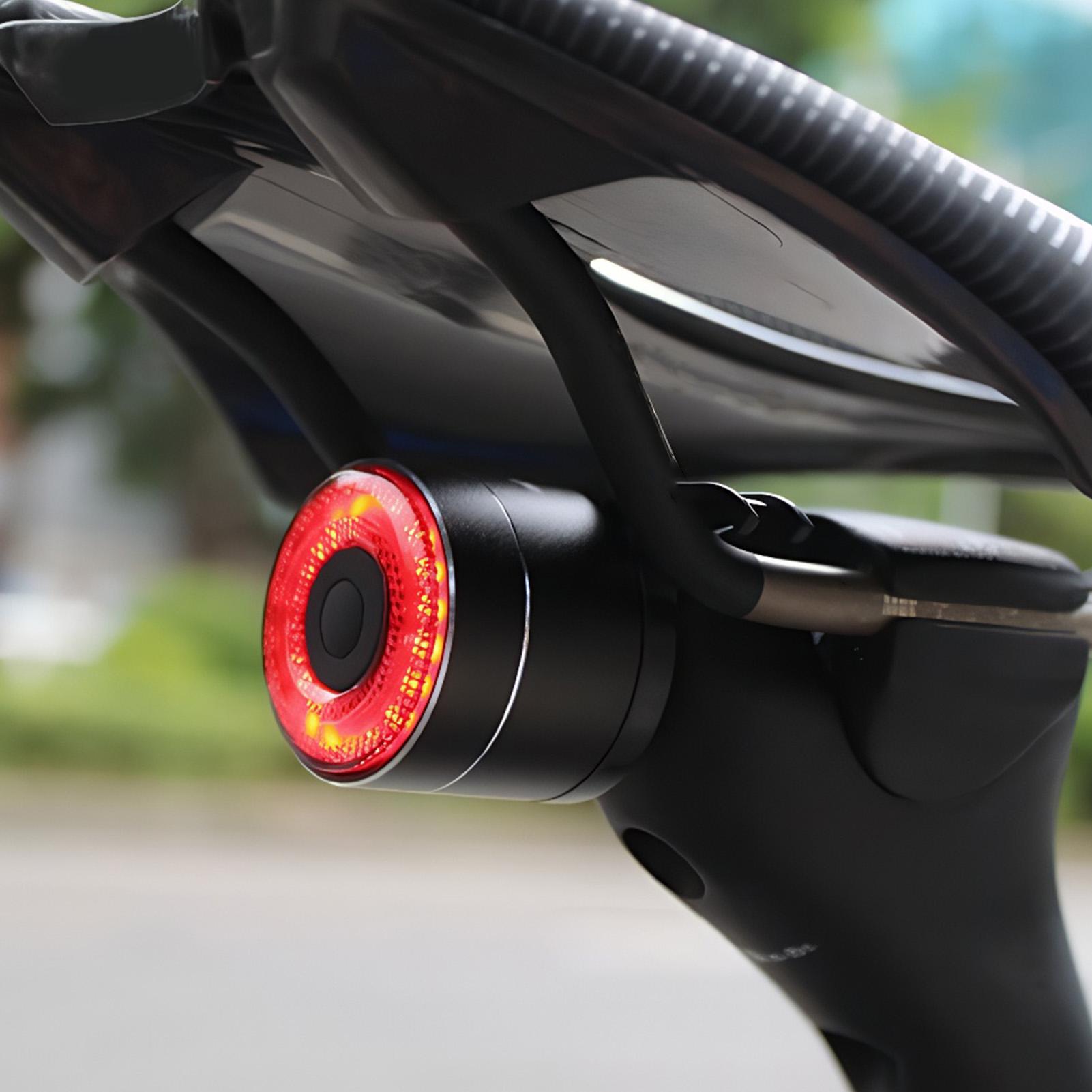 ไฟเบรกจักรยาน ไฟท้ายจักรยานอัจ - Cycling Commuting บทวิจารณ์และราคา